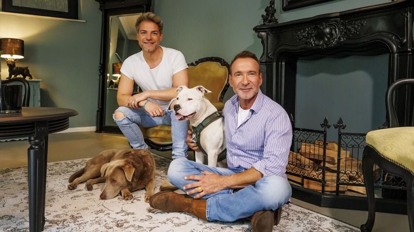 Matthias Pridöhl und Ehemann Jochen Bendel im August 2024 in Cuxhaven