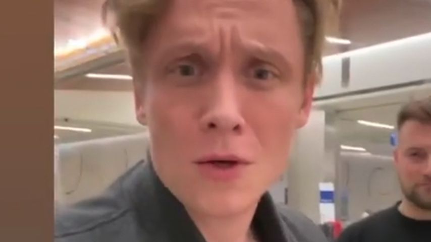 Matthias Schweighöfer am Flughafen von L.A., Januar 2020