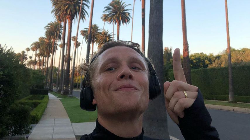 Verdächtig: Trägt Matthias Schweighöfer hier einen Ehering?