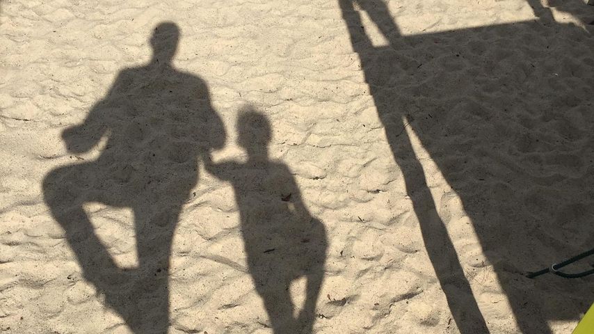 Matthias Schweighöfer mit seinem Sohn, Mai 2025