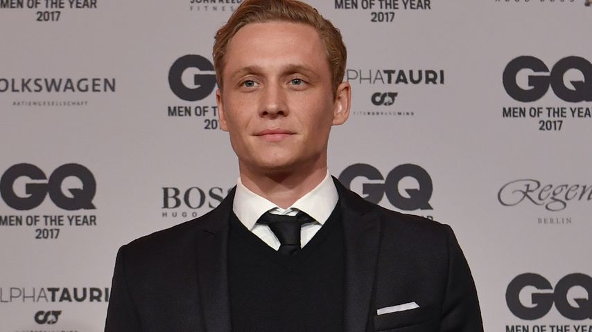 "Rubeldiekatz": Schweighöfer im feschen Fummel