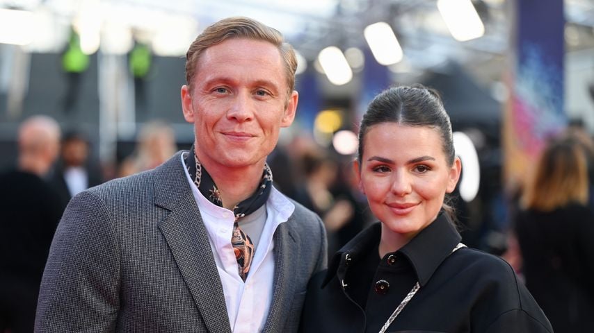 Matthias Schweighöfer und Ruby O. Fee im Oktober 2022 in London