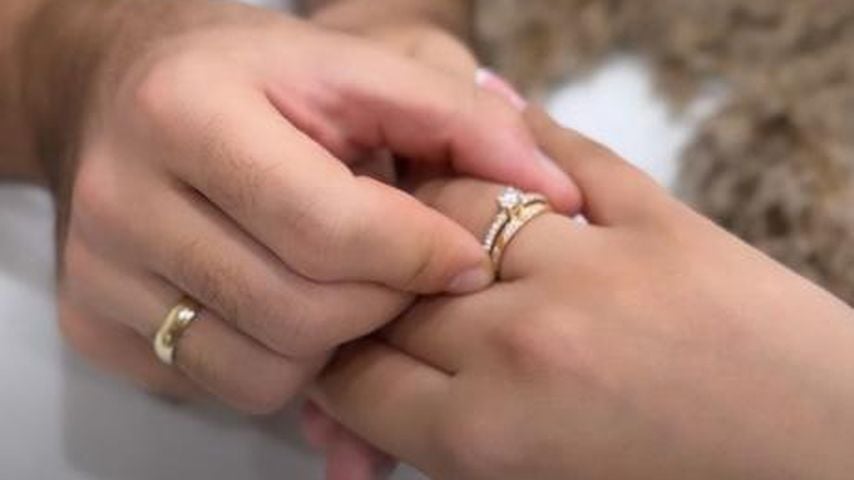 Maurice Dziwak und Leandras Hände