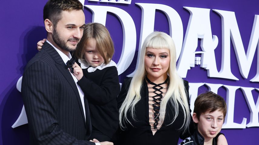 Christina Aguilera bringt ihre Familie mit auf roten Teppich
