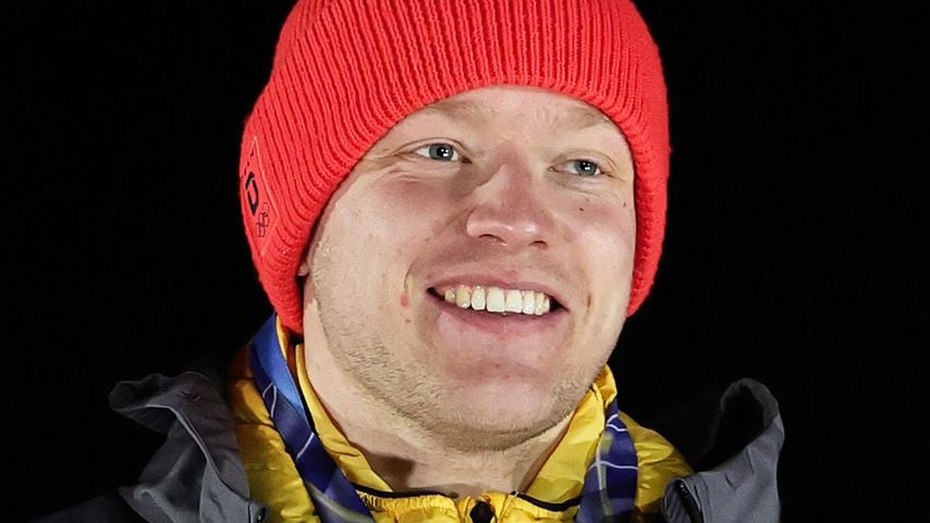 Olympiasieger verpasst Kanzler-Anruf wegen Geissens-Video