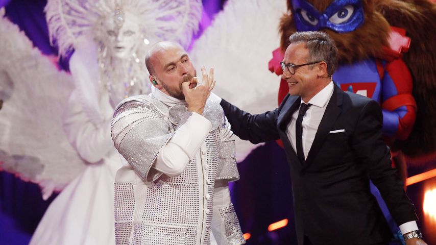 Max Mutzke und Matthias Opdenhövel bei "The Masked Singer"
