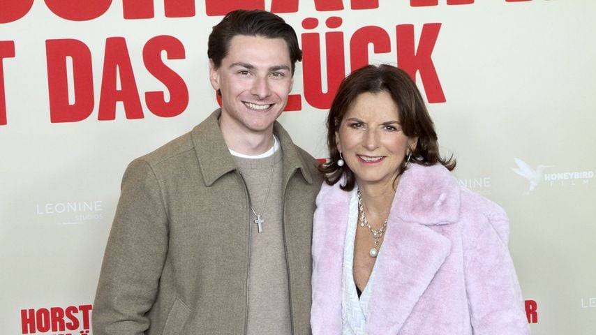 Max Suhr mit Claudia Obert bei der Hamburg-Premiere von "Horst Schlämmer sucht das Glück" im Cinemaxx Dammtor