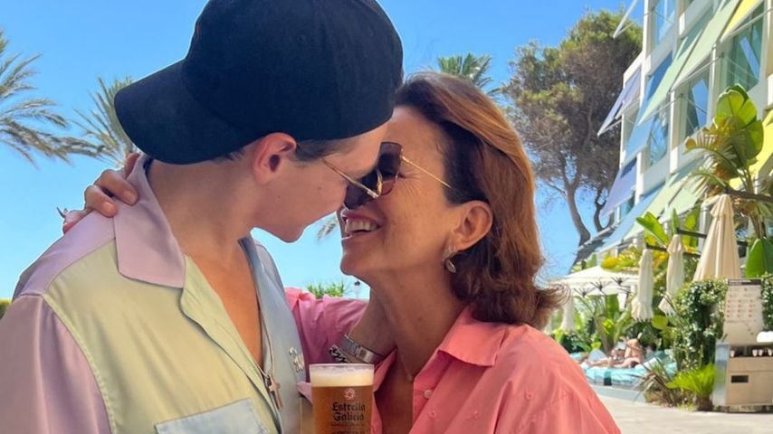 Claudia Obert und Freund Max total verliebt im Ibiza-Urlaub