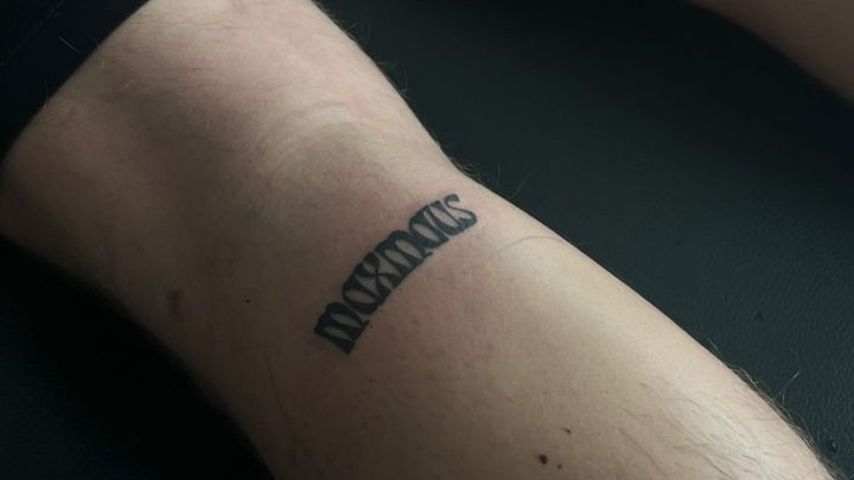Max Suhrs neue Tattoos, Oktober 2022