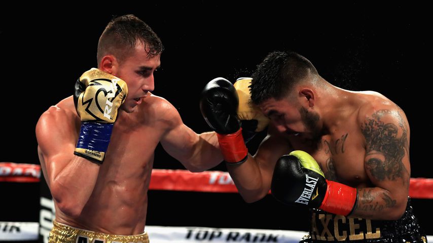 Maxim Dadashev kämpft gegen Jose Marrufo, 2017