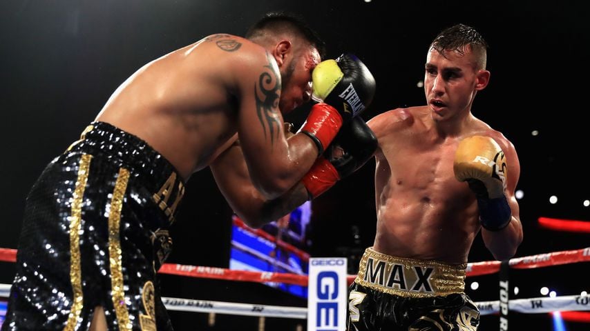 Maxim Dadashev (r.) im August 2017