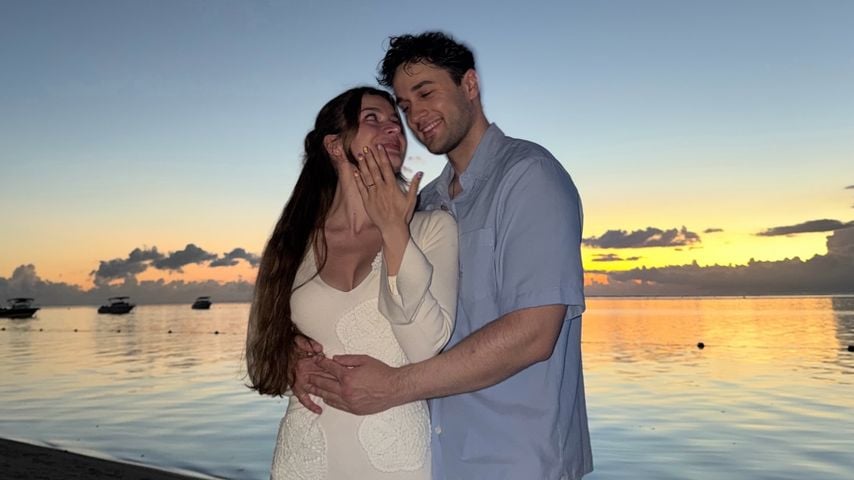 Maxime Herbort und Leander Sacher posieren