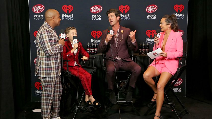 Maxwell, Julian Fuego Thicke, Robin Thicke und Emily Curl bei den iHeartRadio Music Awards 2021
