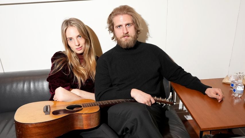 Maya Hawke und Christian Lee Hutson beim Tibet House US Benefit Concert in der Carnegie Hall, New York, am 3. März 2026