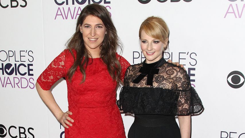Mayim Bialik und Melissa Rauch im Januar 2017 in Los Angeles