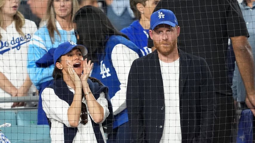 Prinz Harry und Meghan ernten Buh-Rufe im Baseball-Stadion