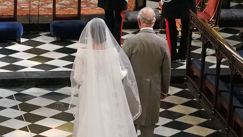 Herzogin Meghan an der Seite von Prinz Charles an ihrer Hochzeit