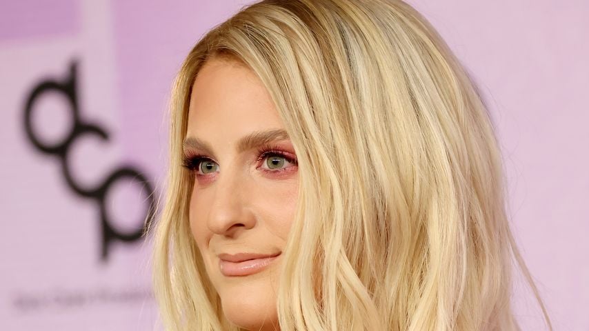 18. Woche: Meghan Trainor zeigt ihr kleines Babybäuchlein