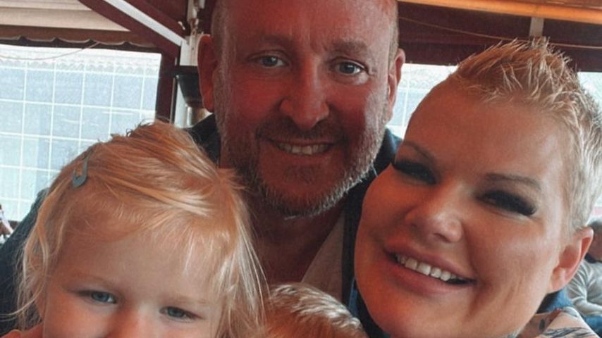Melanie Müller mit ihrem Partner Andreas Kunz und ihren beiden Kids