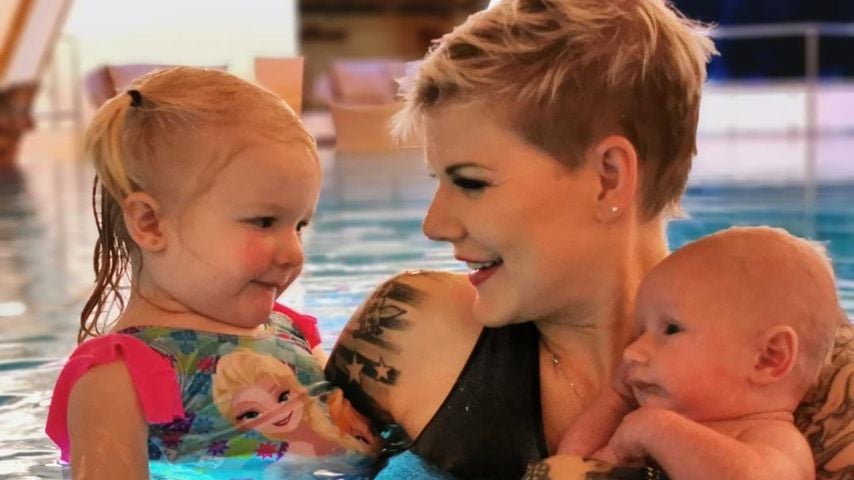 Melanie Müller mit ihren Kindern