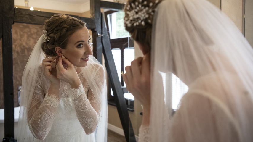 "Hochzeit auf ersten Blick"-Melissa kassiert Kleid-Kritik
