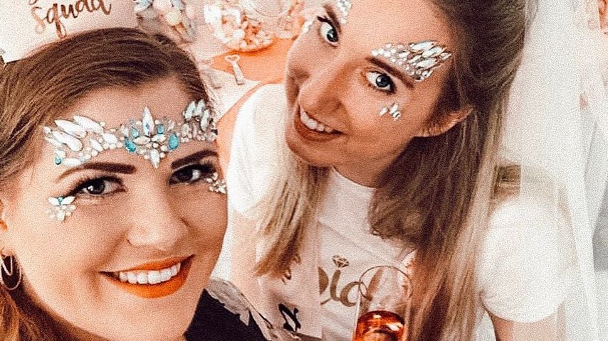 Melissa und ihre beste Freundin Ann-Vivien beim Junggesellinnenabschied