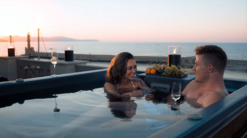 Heißes Date: Bachelorette Melissa turtelt mit Moritz im Pool