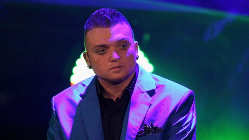 Video: Menowin spielt Partykönig im Bowlingcenter