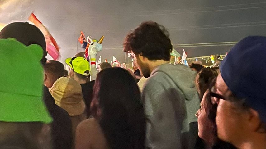 Lorde und Jim E-Stack bei einem Konzert beim Glastonbury Festival, Juni 2025