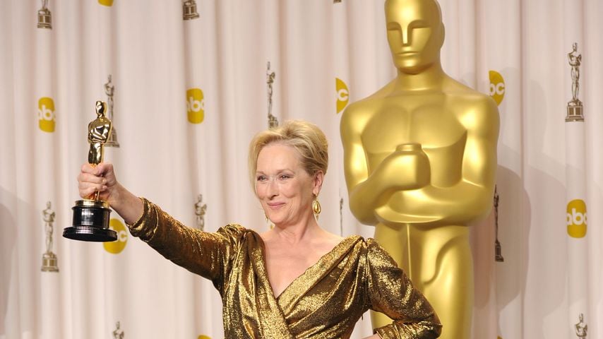 Meryl Streep feiert ihren Oscar als Beste Hauptdarstellerin für "The Iron Lady" bei den Academy Awards 2012 in Hollywood