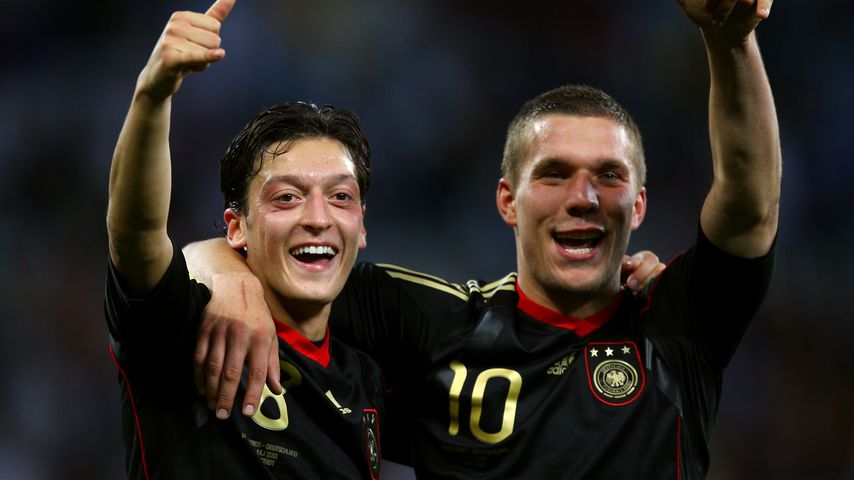 Mesut Özil und Lukas Podolski im Jahr 2010