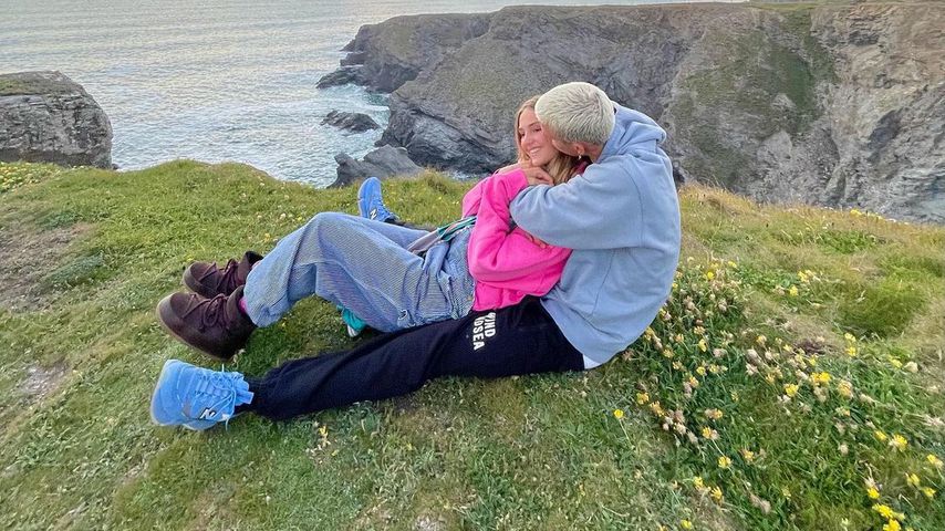 Mia Regan und Romeo Beckham im Juni 2021