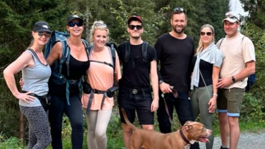 Micaela Schäfer, Yvonne Woelke und Ehemann Stephan K. mit Freunden