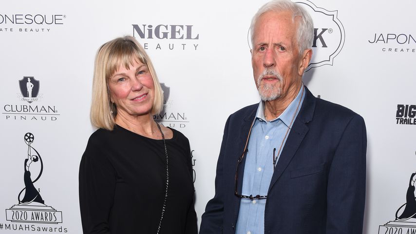 Michael Apted und seine Frau Paige Simpson im Jahr 2020