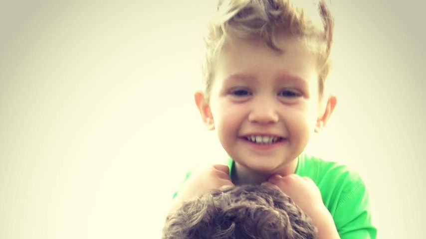 Michael Bublé mit seinem Sohn Noah, März 2016