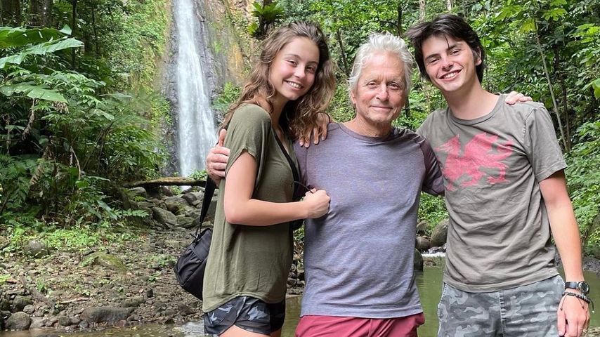 Selten: Michael Douglas zeigt seine Kinder Carys und Dylan