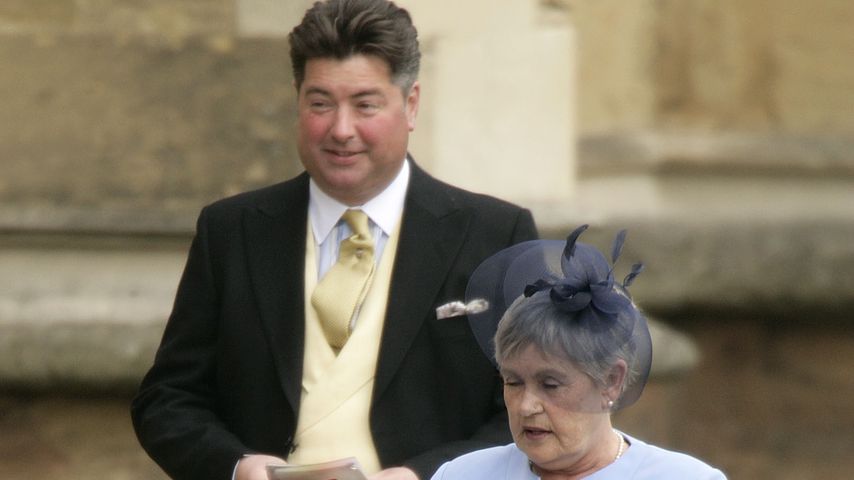 Michael Fawcett und ein Hochzeitsgast, April 2005