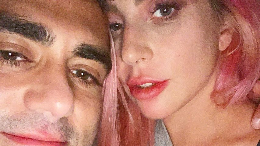 Lady Gaga postet neues Kuschelfoto mit ihrem Freund Michael