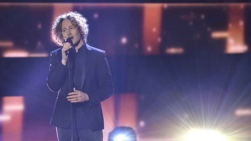 Michael Schulte singt bei "Menschen 2018  – der ZDF Jahresrueckblick"