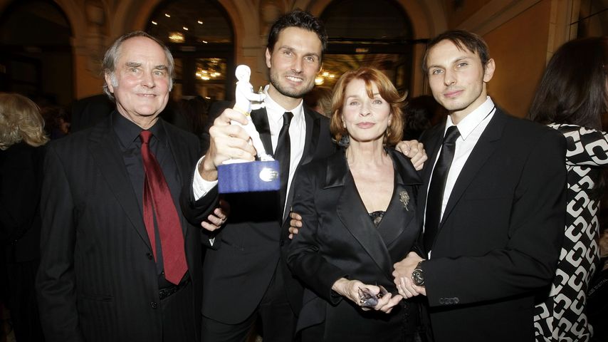 Michael Verhoeven, Simon Verhoeven, Senta Berger und Luca Verhoeven, im Januar 2010