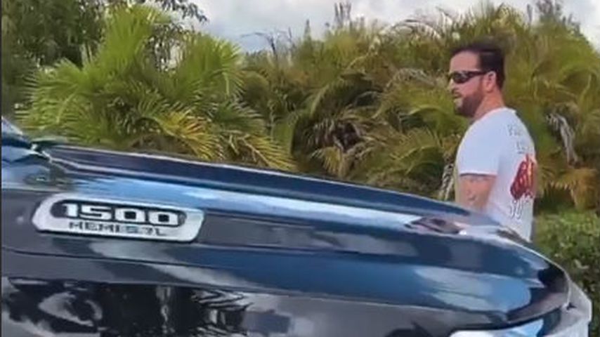 Michael Wendler bekommt von Laura ein Auto