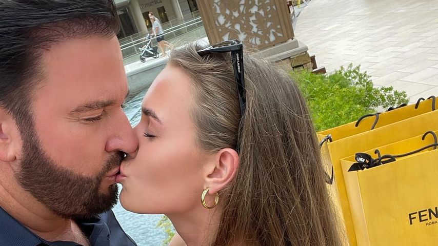 Knutsch-Pic: Laura Müller und Wendler feiern Hochzeitstag