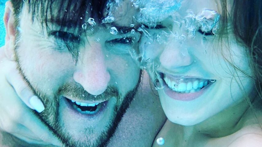 Mal was Neues: Hier turteln Wendler und Laura unter Wasser