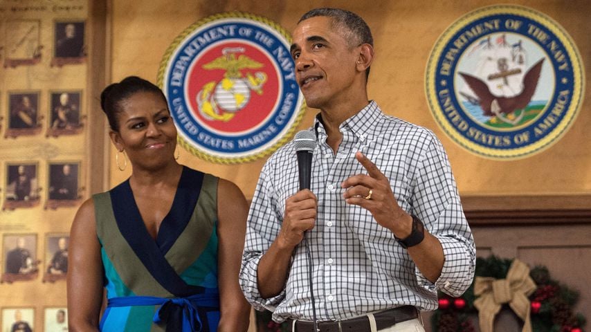 Michelle und Barack Obama bei einem Event in Hawaii im Dezember 2016