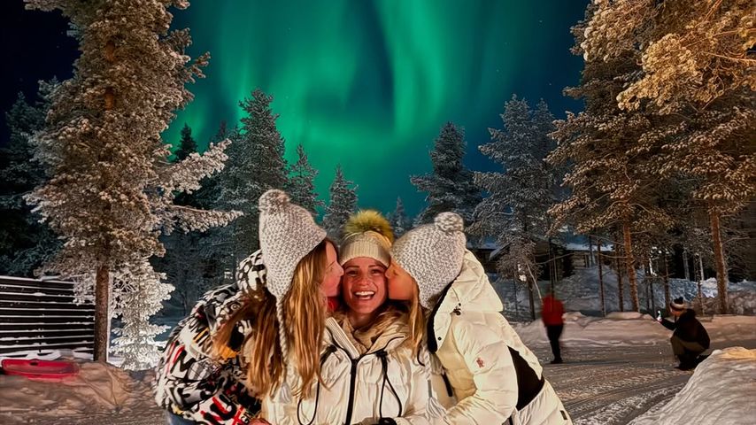Polarlichter: Michelle Hunziker und Töchter weinen vor Glück