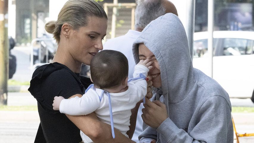Michelle Hunziker mit ihrem Enkel Cesare und Tochter Aurora Ramazzotti