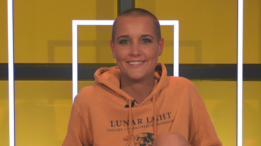"Big Brother"-Kandidatin Michelle im Glashaus-Sprechzimmer