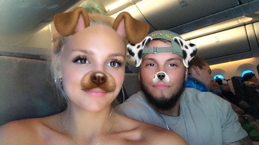 Michelle und Eugen auf dem Rückflug von "Temptation Island"