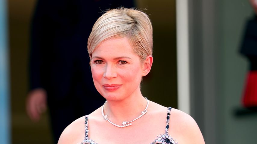 Erste Bilder: Schwangere Michelle Williams zeigt Babybauch