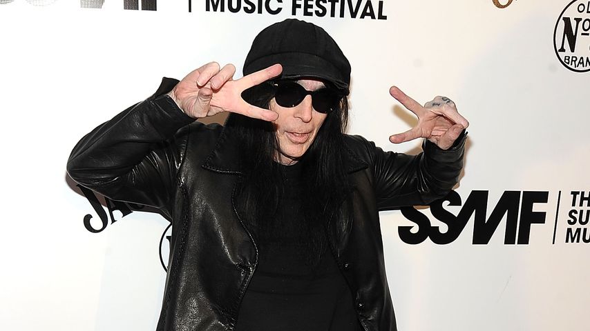 Mick Mars im August 2011
